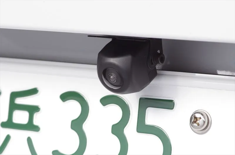 バックカメラの取り付け位置について